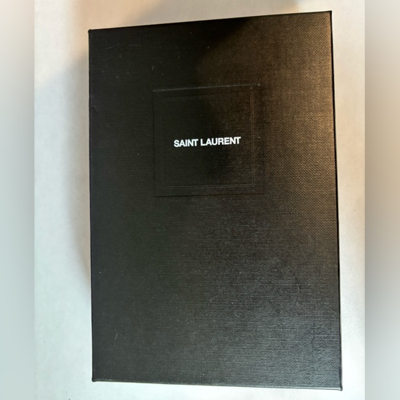 YSL Cassandre Matelasse Key Pouch - Picture 7 of 8